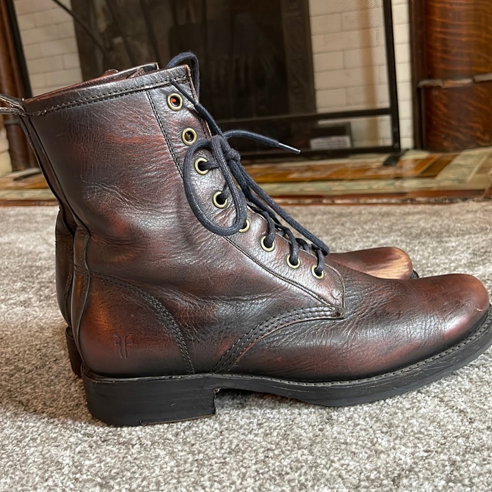 Frye lace up boot size 8.  Beautiful color, some wear on the inside toe